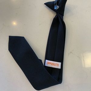 Little boys / toddler black tie (clip on)